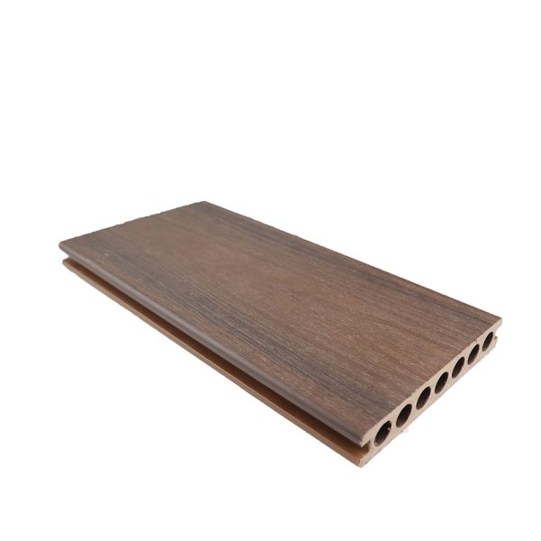 co-extrusion decking (3)
