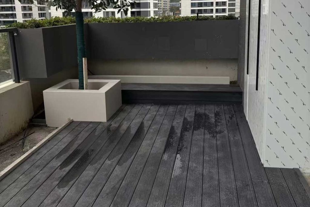 dark-wpc-decking-after-clean