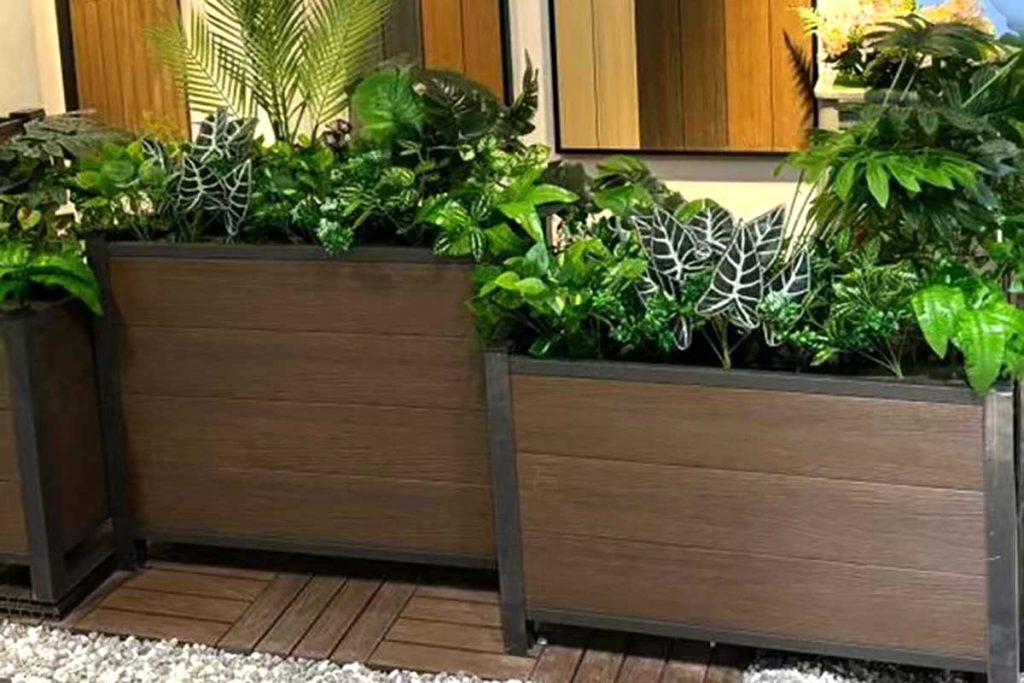 wpc-flower-box-with-green