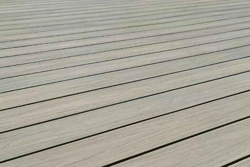 Aluminum Core WPC Decking usage (2)