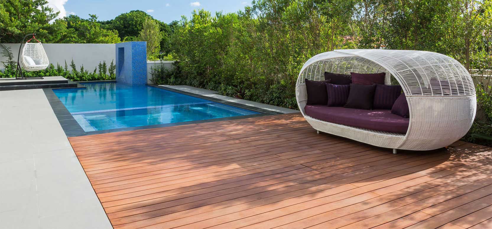 poolside-wpc-decking.jpg