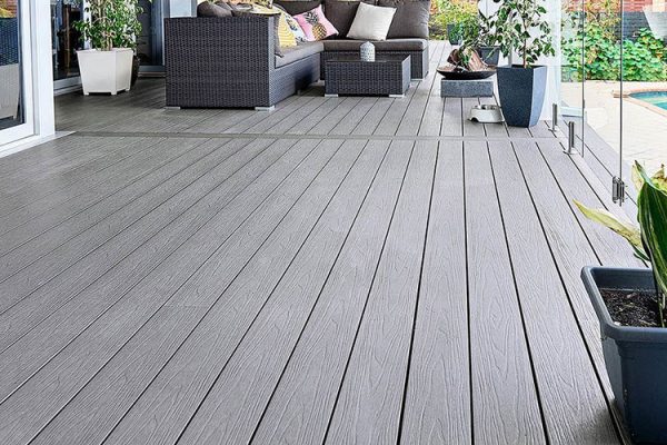 Co-extrusion decking detail application (2)
